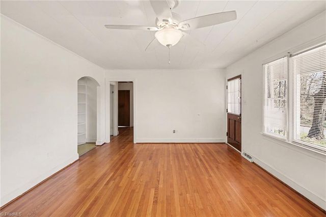 106 11th Avenue, Mayodan, NC 27027