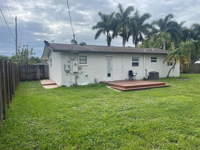 4779 Bonanza Road, Lake Worth, FL 33467