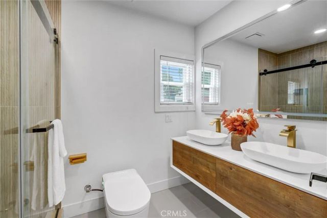 3637 Virginia Road, Los Angeles, CA 90016