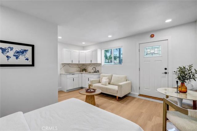 3637 Virginia Road, Los Angeles, CA 90016