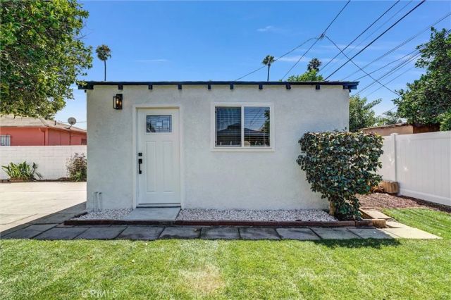 3637 Virginia Road, Los Angeles, CA 90016