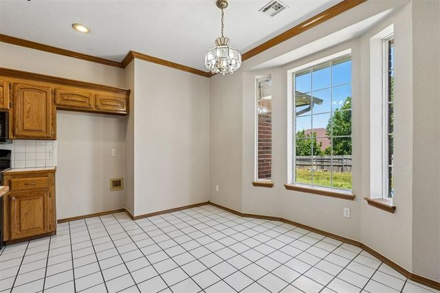 10537 Peacock Circle, Oklahoma City, OK 73130