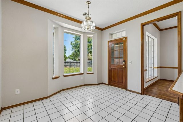 10537 Peacock Circle, Oklahoma City, OK 73130