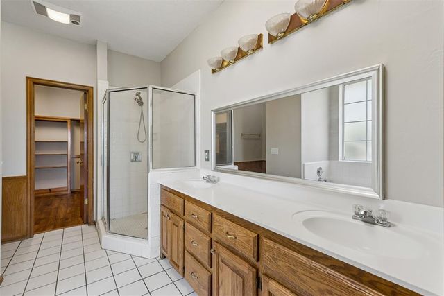 10537 Peacock Circle, Oklahoma City, OK 73130