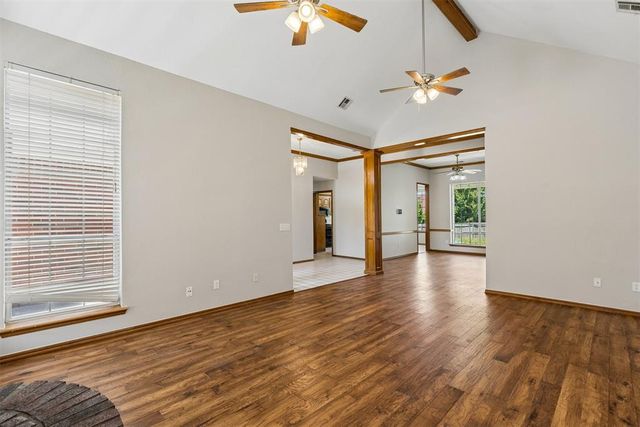 10537 Peacock Circle, Oklahoma City, OK 73130