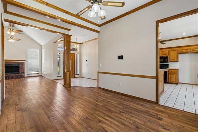 10537 Peacock Circle, Oklahoma City, OK 73130