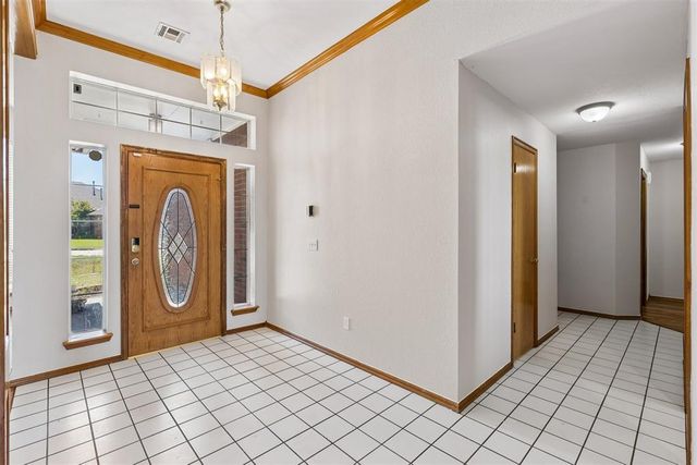 10537 Peacock Circle, Oklahoma City, OK 73130