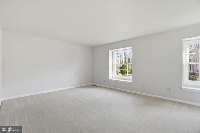 9713 WATERLINE DR, Burke, VA 22015