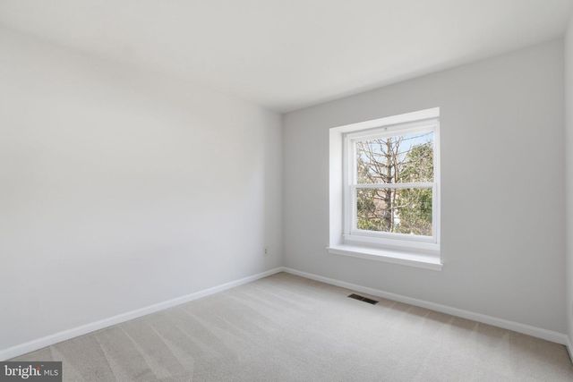 9713 WATERLINE DR, Burke, VA 22015