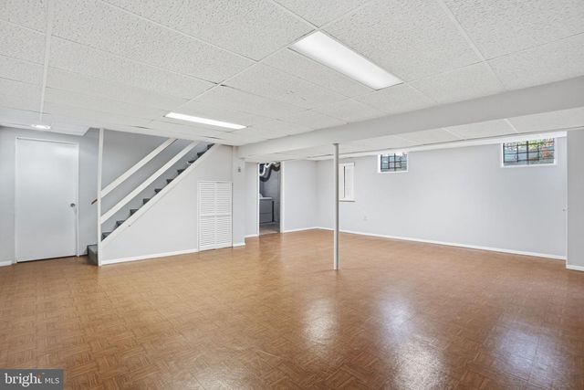 9713 WATERLINE DR, Burke, VA 22015