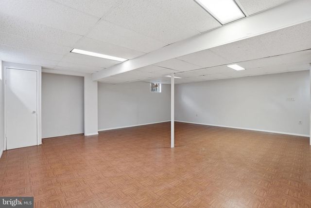 9713 WATERLINE DR, Burke, VA 22015