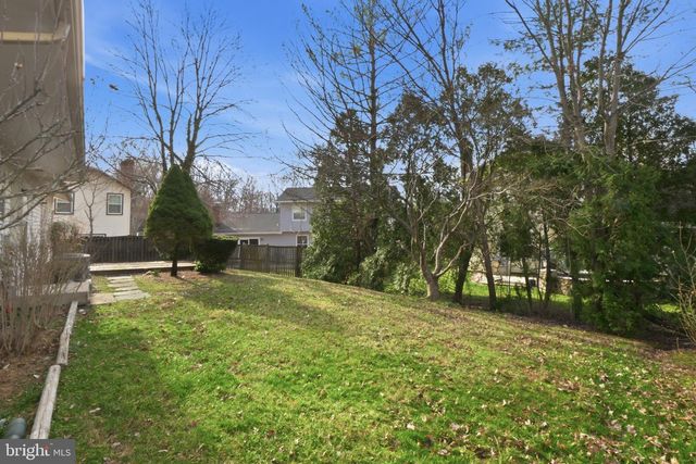 9713 WATERLINE DR, Burke, VA 22015