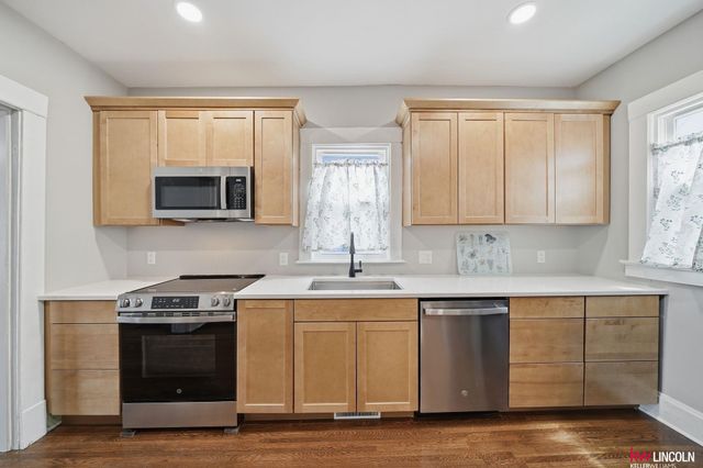 3097 S Street, Lincoln, NE 68503