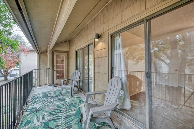 1202 Thorpe LN 616, San Marcos, TX 78666