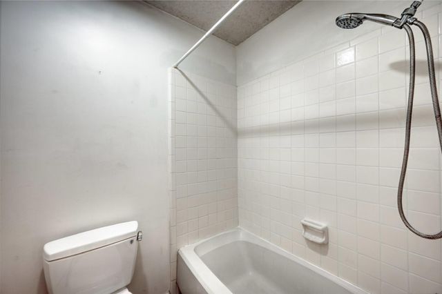 1202 Thorpe LN 616, San Marcos, TX 78666