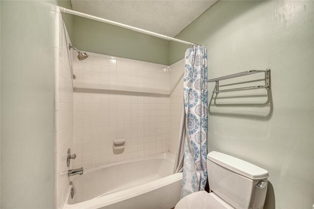 1202 Thorpe LN 616, San Marcos, TX 78666