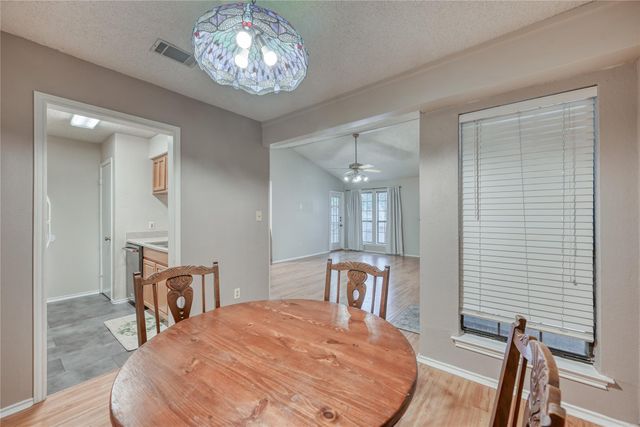 1202 Thorpe LN 616, San Marcos, TX 78666