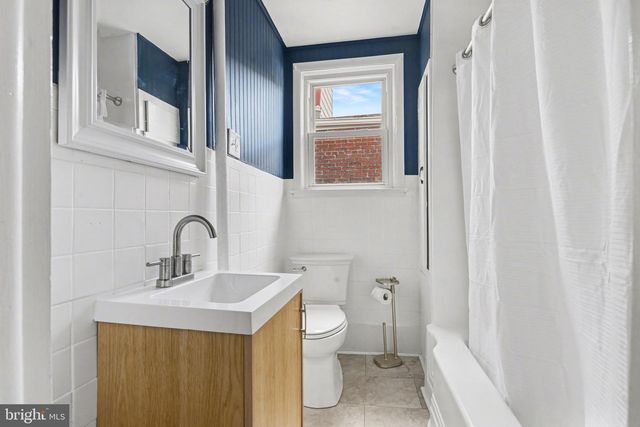 1419 W KING ST, York, PA 17404