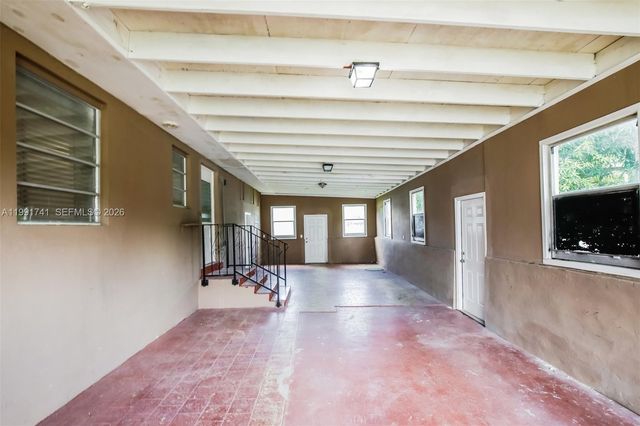 1710 NW 109th St, Miami, FL 33167