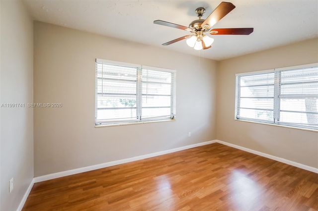 1710 NW 109th St, Miami, FL 33167