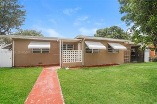 1710 NW 109th St, Miami, FL 33167