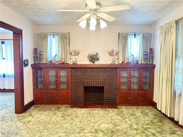 808 Gilbert Avenue, Follansbee, WV 26037