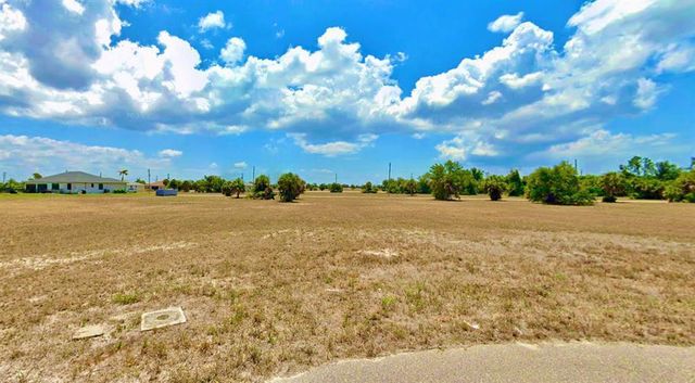 26 Hull Court, Placida, FL 33946
