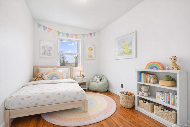 2829 Schurz Avenue, Bronx, NY 10465