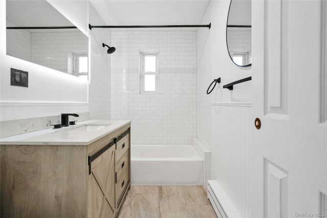 2829 Schurz Avenue, Bronx, NY 10465