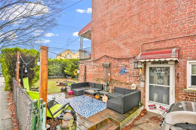 2829 Schurz Avenue, Bronx, NY 10465