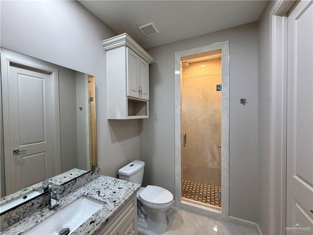 912 W Cheyenne Avenue, Pharr, TX 78577