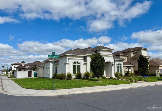 912 W Cheyenne Avenue, Pharr, TX 78577