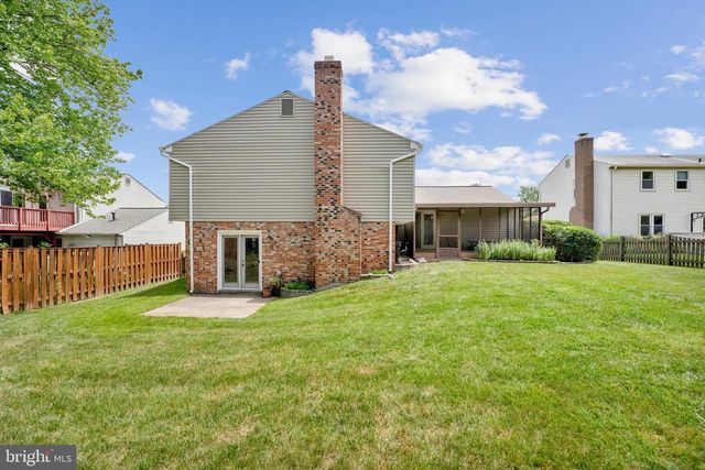 12842 FANTASIA DR, Herndon, VA 20170