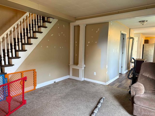 515 E Prospect Street, Munising, MI 49862