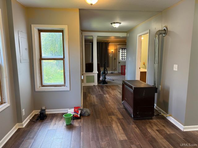 515 E Prospect Street, Munising, MI 49862