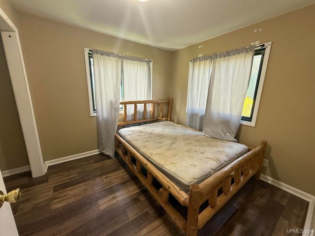 515 E Prospect Street, Munising, MI 49862