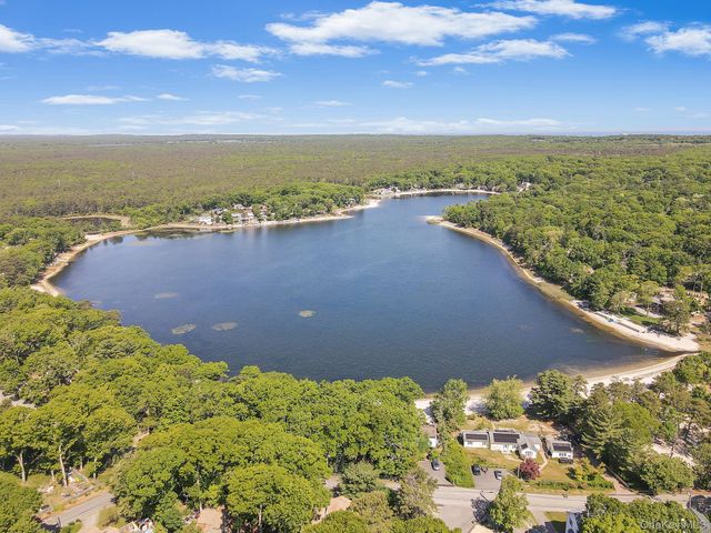 3 Newcomb Trail, Ridge, NY 11961