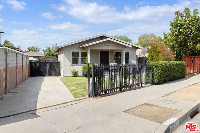 3311 Carlyle Street, Los Angeles, CA 90065