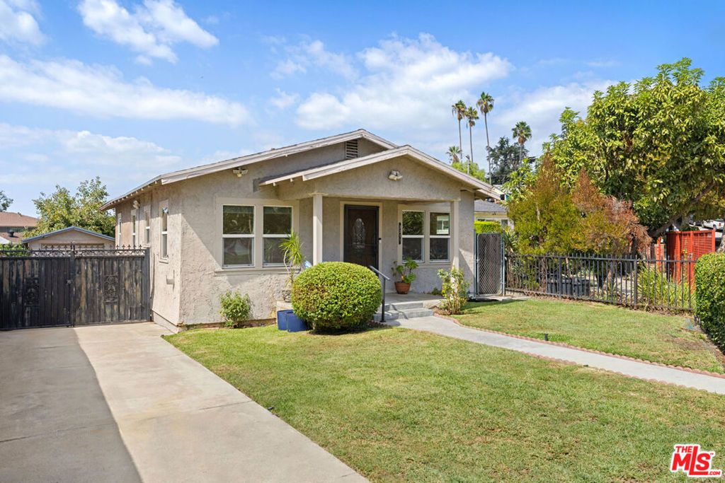 3311 Carlyle Street, Los Angeles, CA 90065