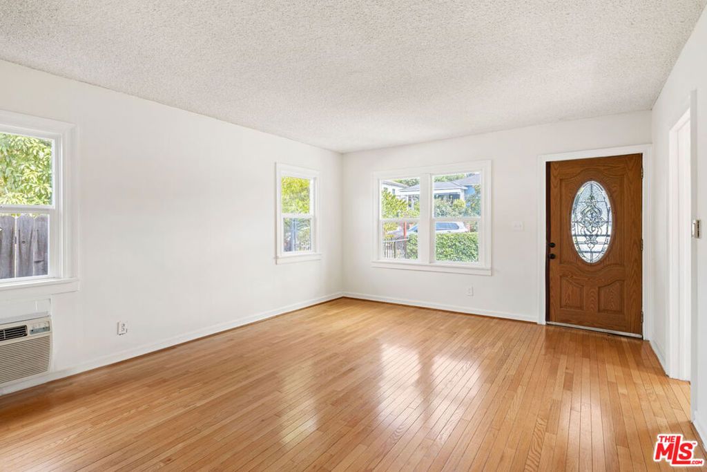 3311 Carlyle Street, Los Angeles, CA 90065 — photo 3