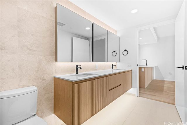 333 Ward Avenue 3701, Honolulu, HI 96814