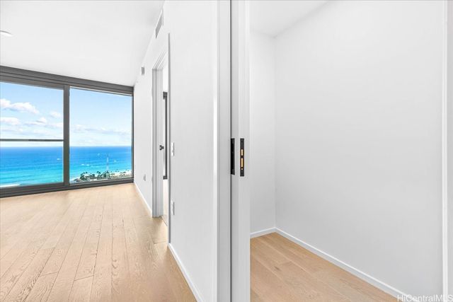 333 Ward Avenue 3701, Honolulu, HI 96814