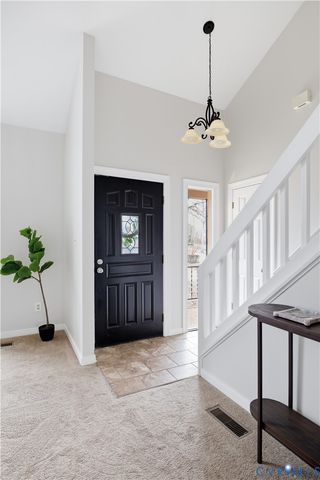 14429 Fox Knoll Dr, Colonial Heights, VA 23834