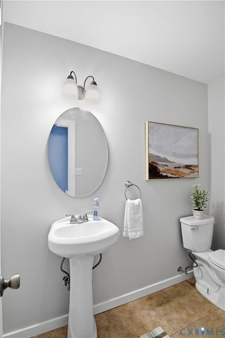 14429 Fox Knoll Dr, Colonial Heights, VA 23834