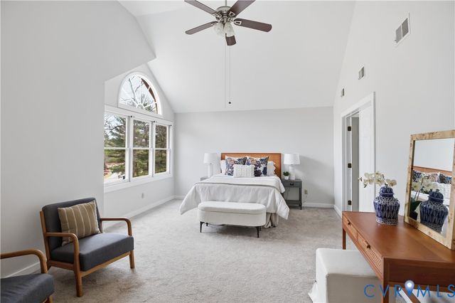 14429 Fox Knoll Dr, Colonial Heights, VA 23834