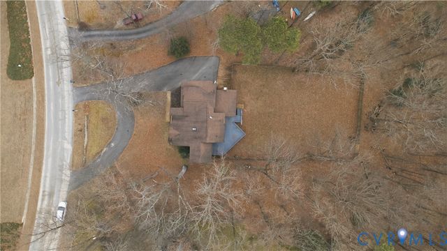 14429 Fox Knoll Dr, Colonial Heights, VA 23834