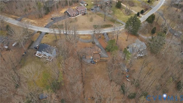 14429 Fox Knoll Dr, Colonial Heights, VA 23834