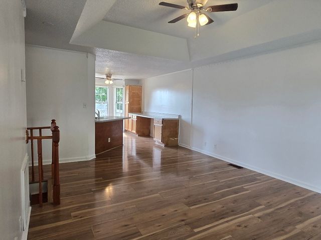 2025 Windroe Dr, Clarksville, TN 37042