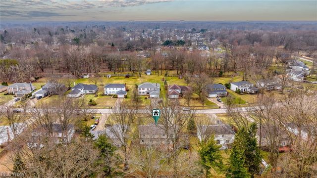 25684 Hidden Acres Drive, Westlake, OH 44145