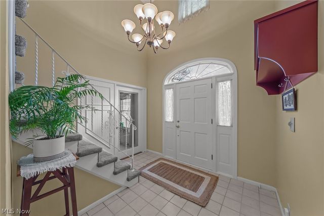 25684 Hidden Acres Drive, Westlake, OH 44145